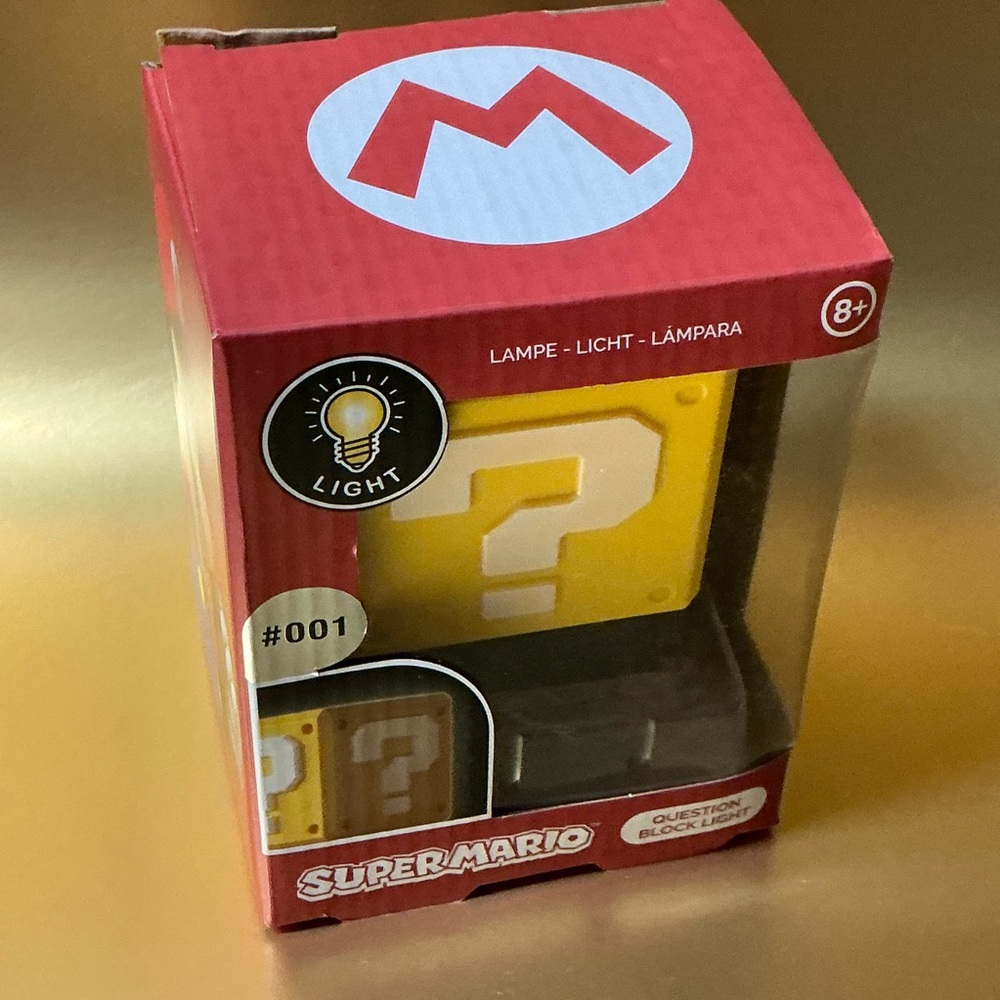 Super Mario Question Block Light Manufacturing Defect - Picture 15 of 15